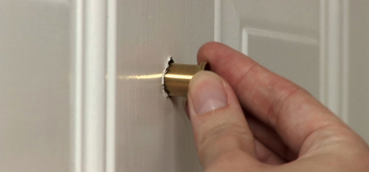 peephole door repair in Muscoy